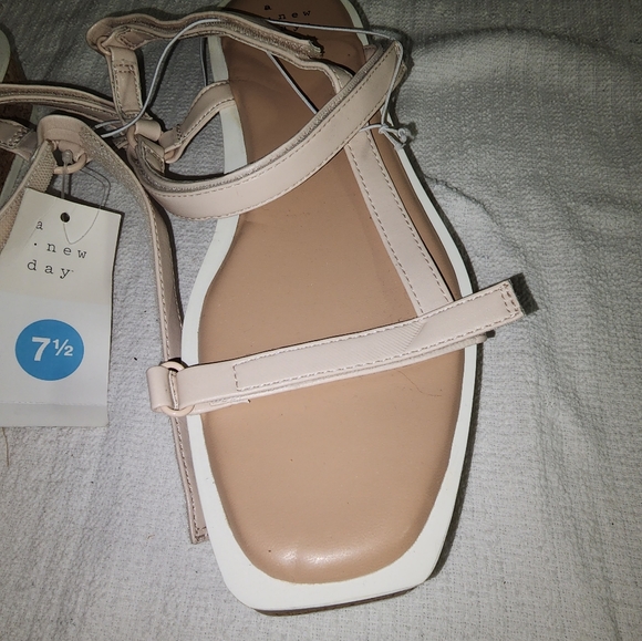 A New Day Nova Sporty Cork Platform White Summer Sandals - Picture 2 of 8
